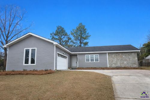 106 Countrywood Trl, Warner Robins, GA, 31088-6108 | Card Image