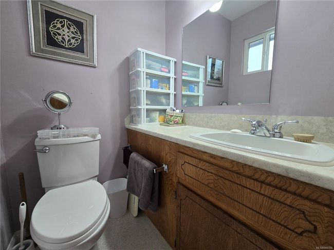 7071 Mc Dougal Pl, House other with 4 bedrooms, 3 bathrooms and 2 parking in Port Hardy BC | Image 30