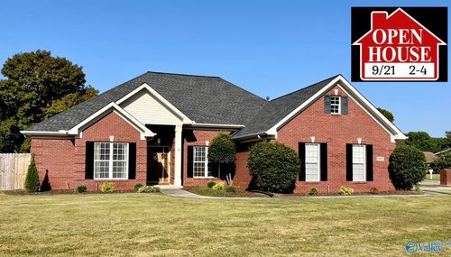 9880 Willow Cove Rd Se, Huntsville, AL, 35802-3722 | Card Image