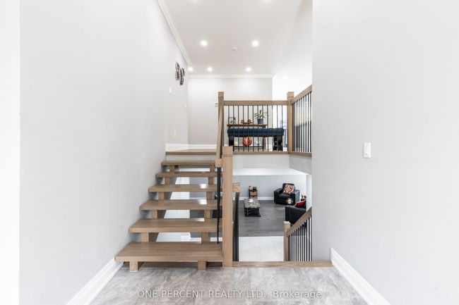58 Mckenzie St, House other with 5 bedrooms, 3 bathrooms and 4 parking in Madoc ON | Image 4