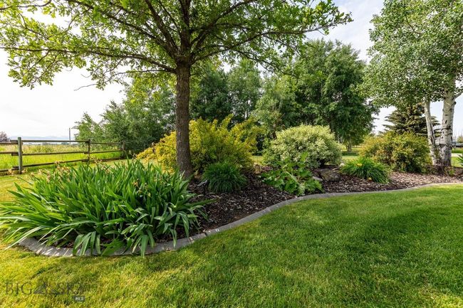 605 E Cameron Bridge Rd, House other with 3 bedrooms, 3 bathrooms and null parking in Bozeman MT | Image 12