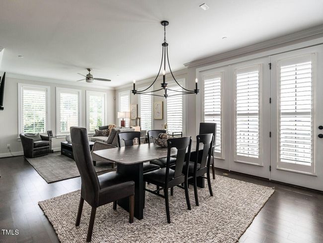 012-1280x960-dining-room | Image 13