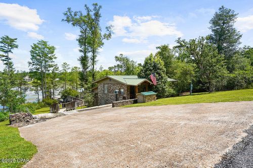 2684 Lakeview Cir, Alford, FL, 32420-7140 | Card Image