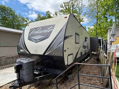 50-50 Sioux Trl, CROSSVILLE, TN, 38572-3642 | Card Image