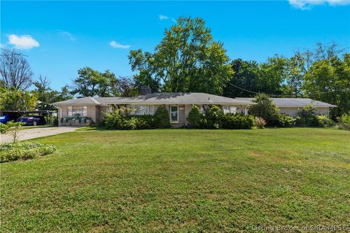 7904 Highway 311, Sellersburg, IN, 47172 | Card Image