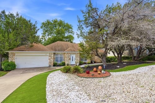 a-267 Mooring Cir, Lakeway, TX, 78734-4047 | Card Image