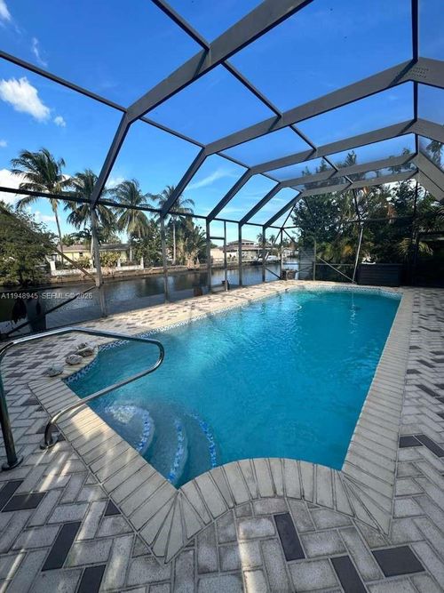 0-2827 Mckinley St, Hollywood, FL, 33020-2934 | Card Image
