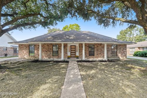 4616 Woodlyn Drive, Baton Rouge, LA, 70816 | Card Image