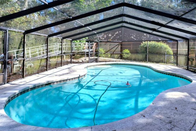 6802 Valrie Ln, House other with 4 bedrooms, 3 bathrooms and null parking in RIVERVIEW FL | Image 6