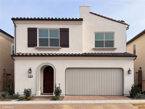120 Awning, Irvine, CA, 92618-3564 | Card Image