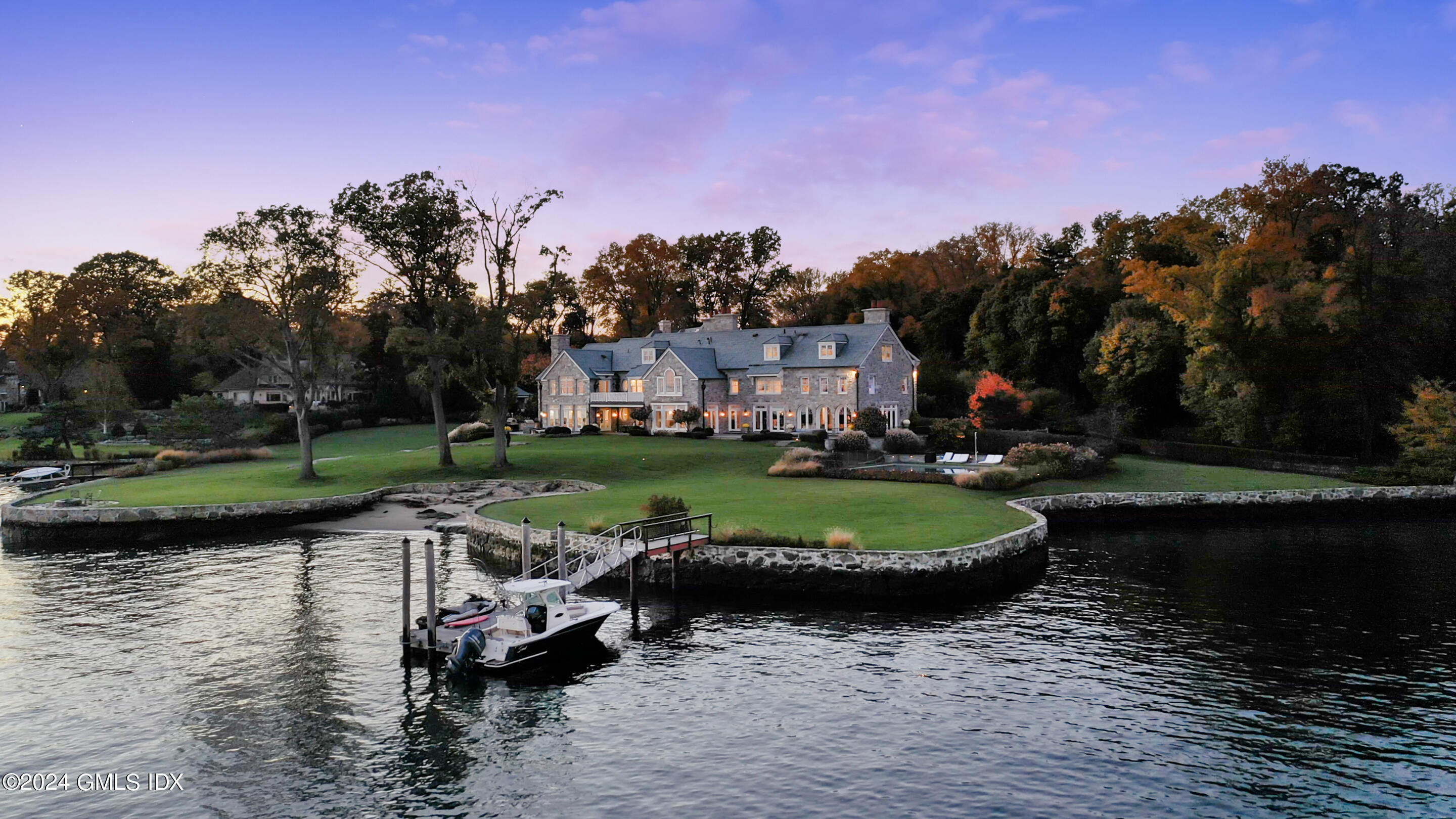 Indian Field Rd, Greenwich, CT 06830
