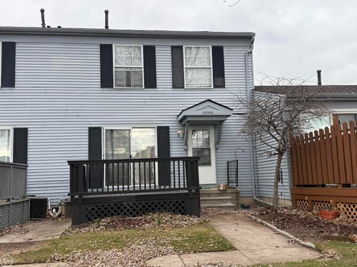 33550 Bayview Dr, Chesterfield, MI, 48047-2085 | Card Image