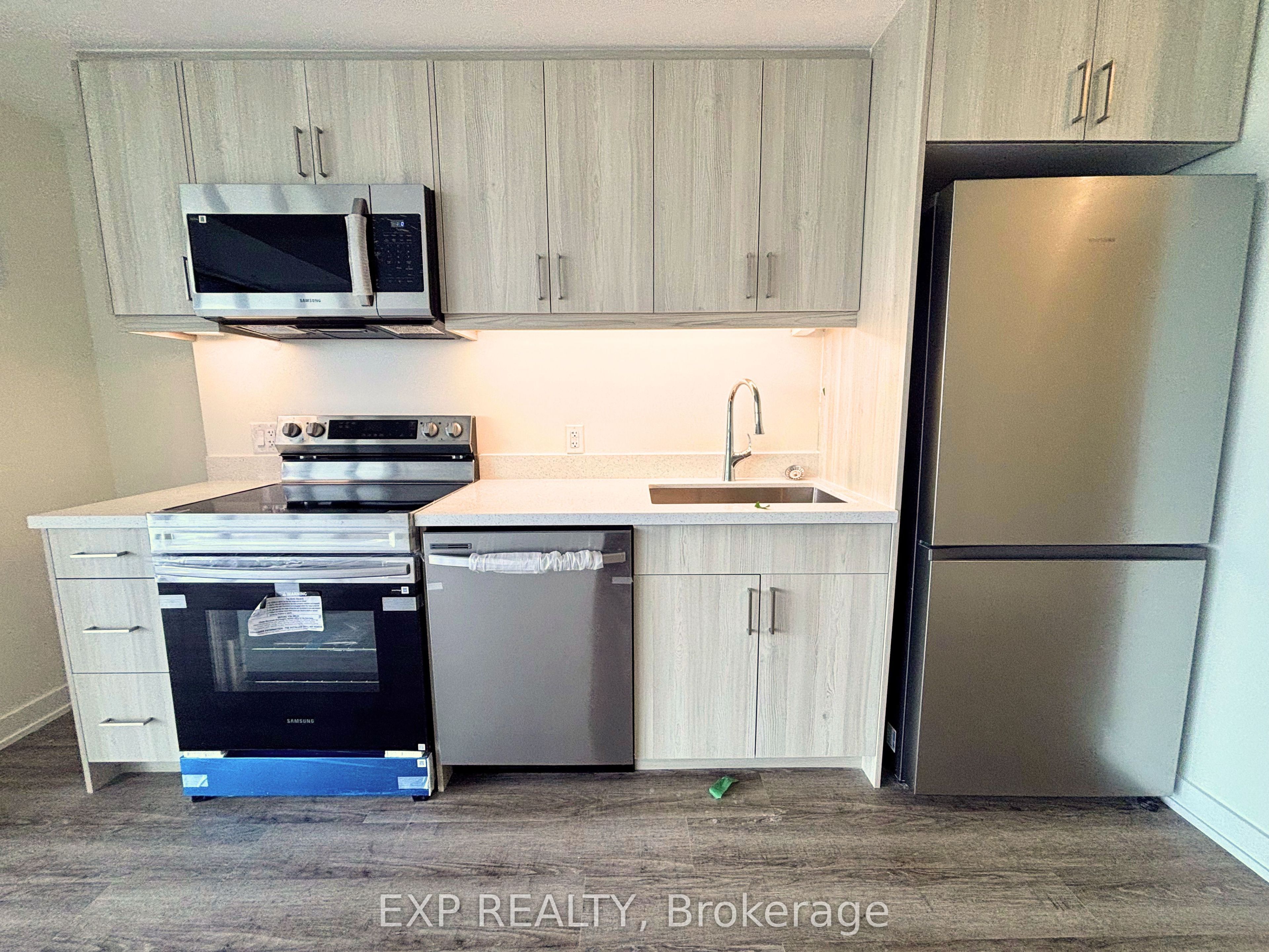 Residential Lease in Welland 5