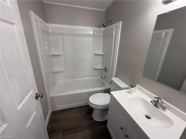 410 Meredith St, House other with 4 bedrooms, 2 bathrooms and null parking in High Point NC | Image 4