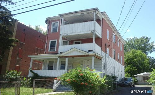 21 Cabot St, Hartford, CT, 06112-2320 | Card Image