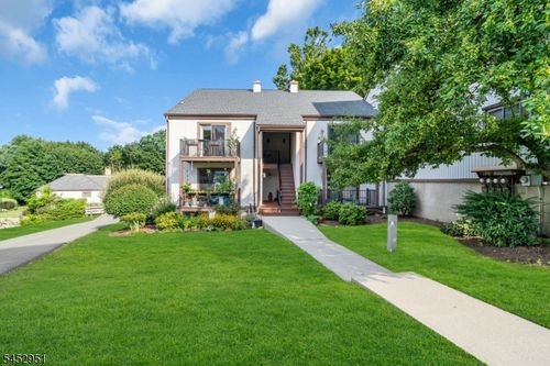 106-6106 Audubon Ct, Stanhope, NJ, 07874-2749 | Card Image