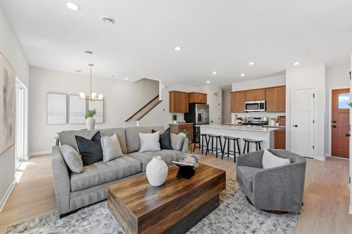 681 Tulare Terrace, Newport, MN, 55055 | Card Image