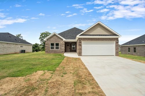 515 Madeleine St, Austin, AR, 72007-9701 | Card Image