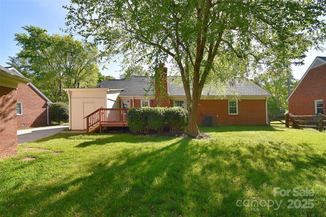 Backyard | Image 7