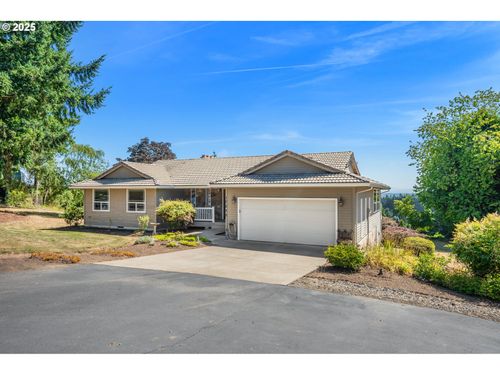 17230 Ne Leander Dr, Sherwood, OR, 97140-8580 | Card Image