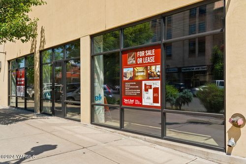 17 N 3rd St, Yakima, WA, 98901-2709 | Card Image
