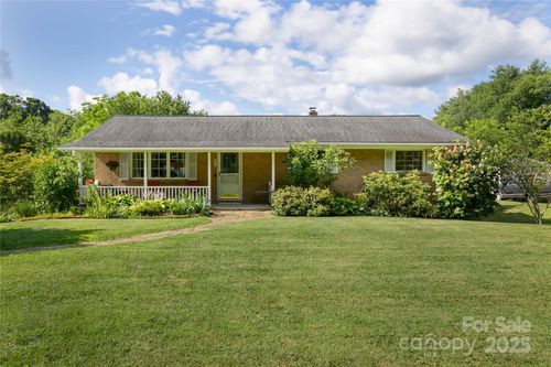 27 Dixon Ter, Candler, NC, 28715-9342 | Card Image