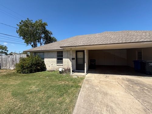 2-4805 Lavaca Dr, Corpus Christi, TX, 78411-2827 | Card Image