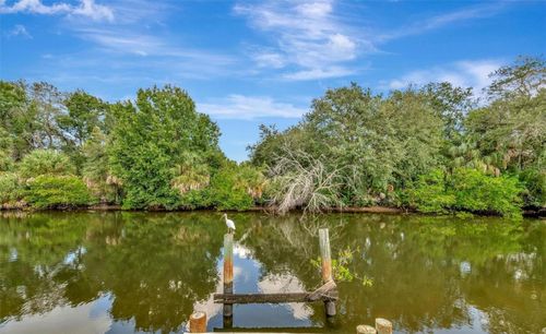 236 N Saint Thomas Cir, Apollo Beach, FL, 33572-2284 | Card Image