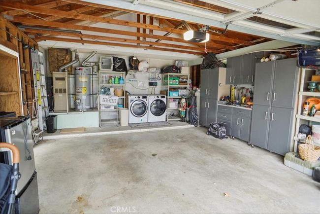 27945 Sycamore Creek Dr, House other with 4 bedrooms, 2 bathrooms and 2 parking in Valencia CA | Image 17
