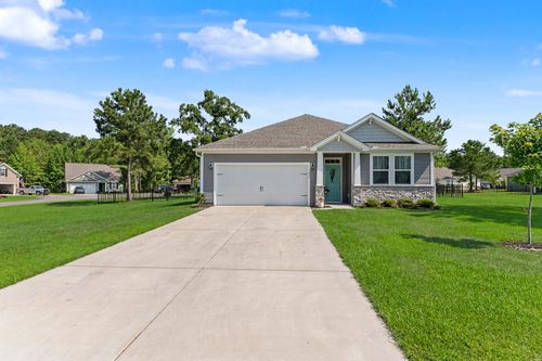 1408 Deercreek Dr, Manning, SC, 29102-9421 | Card Image