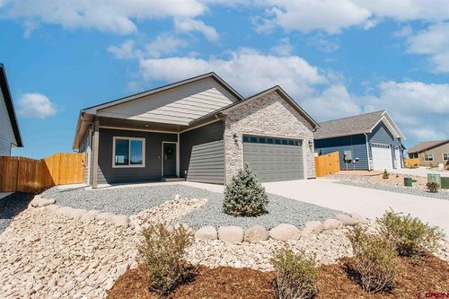 1629 Fivemile Creek Ave, Montrose, CO, 81401-4353 | Card Image