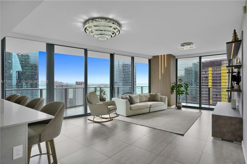 2705-1300 S Miami Ave, Miami, FL, 33130-4482 | Card Image