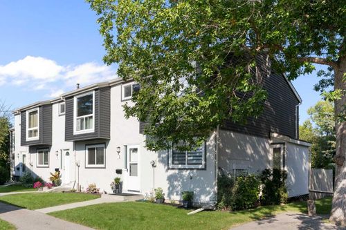 42-11407 Braniff Road Sw, Calgary, AB, T2W1C5 | Card Image