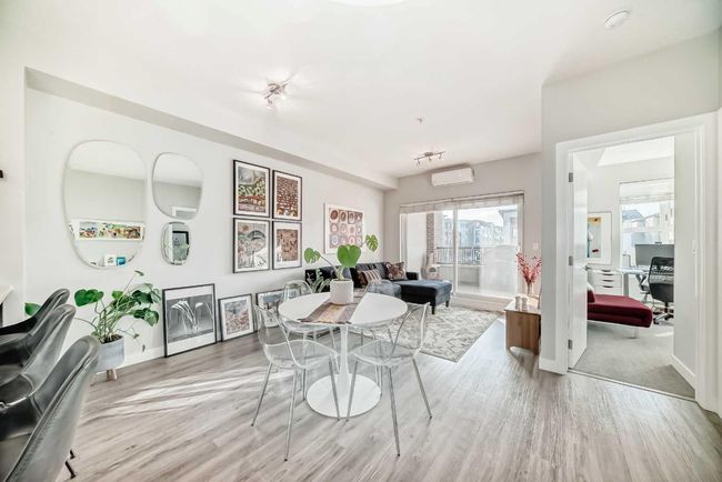 1218 - 95 Burma Star Rd Sw, Condo with 2 bedrooms, 1 bathrooms and 1 parking in Calgary AB | Image 8
