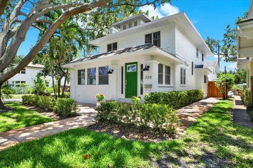 258 14th Ave Ne, St Petersburg, FL, 33701-1216 | Card Image