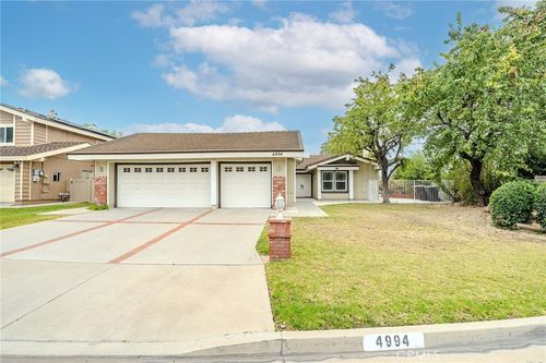4994 Via Rosa, Yorba Linda, CA, 92887 | Card Image