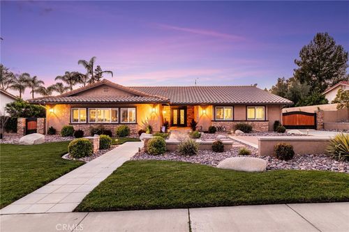 2241 N Campus Ave, Upland, CA, 91784-1372 | Card Image