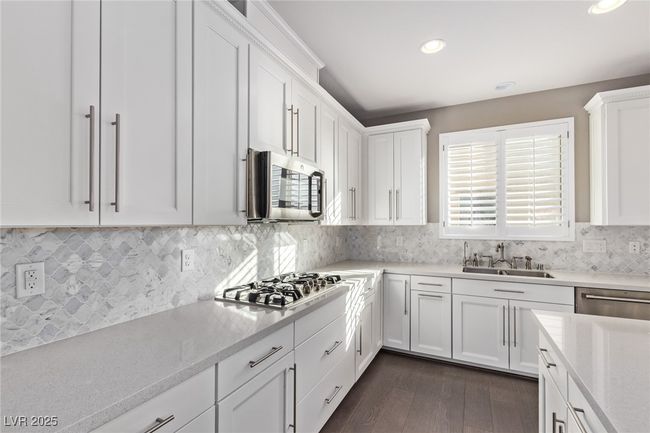 8797 Pinley Spring St, House other with 5 bedrooms, 4 bathrooms and null parking in Las Vegas NV | Image 14