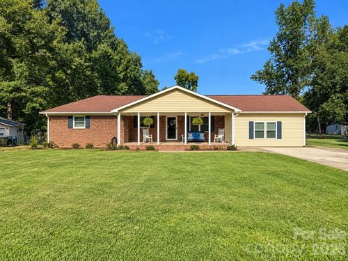 21-15229 Comanche Ln, Matthews, NC, 28104-5100 | Card Image