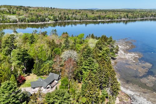 139 Havey Point Road, Hancock, ME, 04640 | Card Image