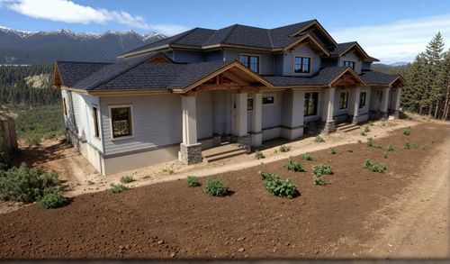 4715 Redtail Dr, Klamath Falls, OR, 97601-8400 | Card Image