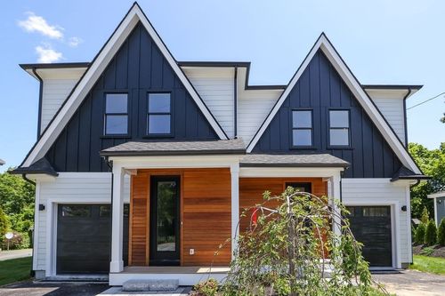 122-122 Cabot St, Newton, MA, 02458 | Card Image