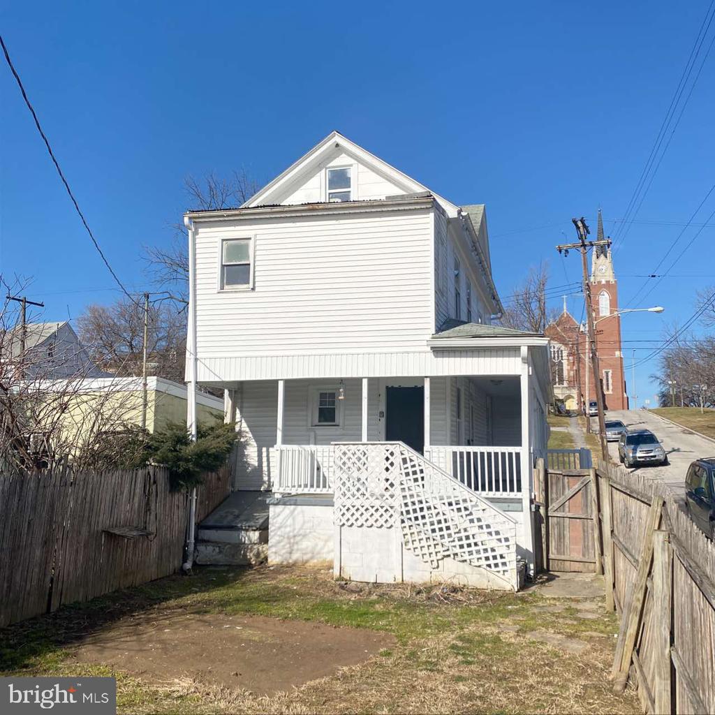 Lehman St, York, PA 17403