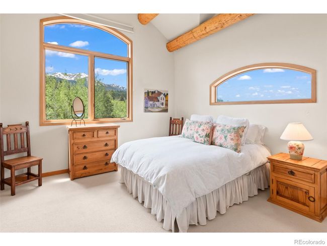 First guest bedroom | Image 36