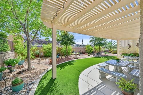 2703 White Sage Dr, Henderson, NV, 89052-7111 | Card Image