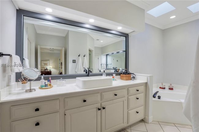 80 Peninsula Dr, House other with 3 bedrooms, 2 bathrooms and null parking in Hilton Head Island SC | Image 31