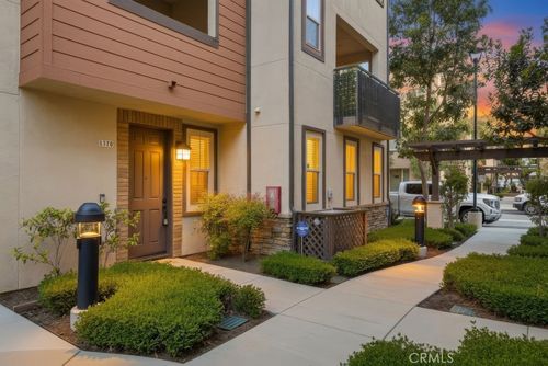 1370 Clementine Way, Fullerton, CA, 92833-4784 | Card Image