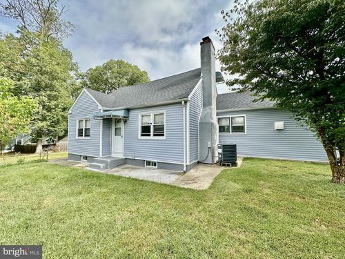 632 Durham Rd, Newtown, PA, 18940-9618 | Card Image