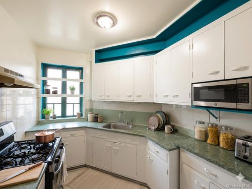 apt-5h-1558 Unionport Rd, Bronx, NY, 10462-7817 | Card Image