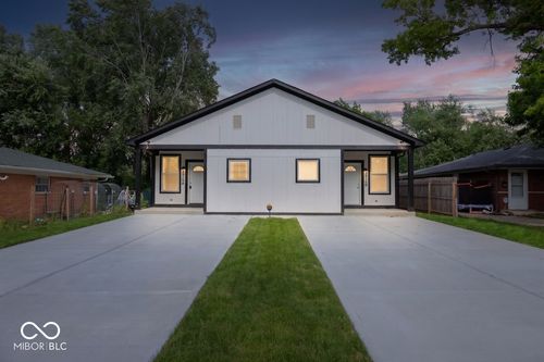 3915 N Hawthorne Ln, Indianapolis, IN, 46226-4764 | Card Image